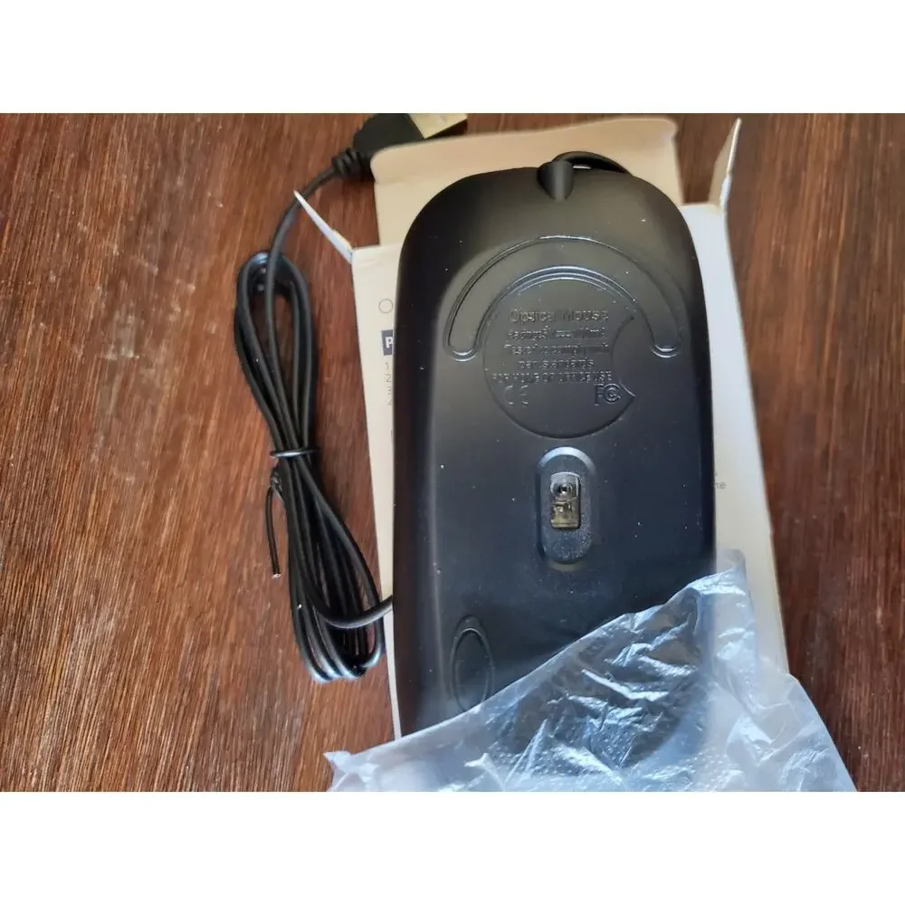 Optical Mouse Plug & Play Corded Ergonomic Ultra-Slim Black Design Scroll Wheel